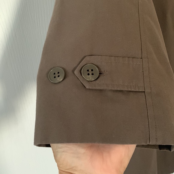 VGUC London Fog topcoat - Picture 6 of 13